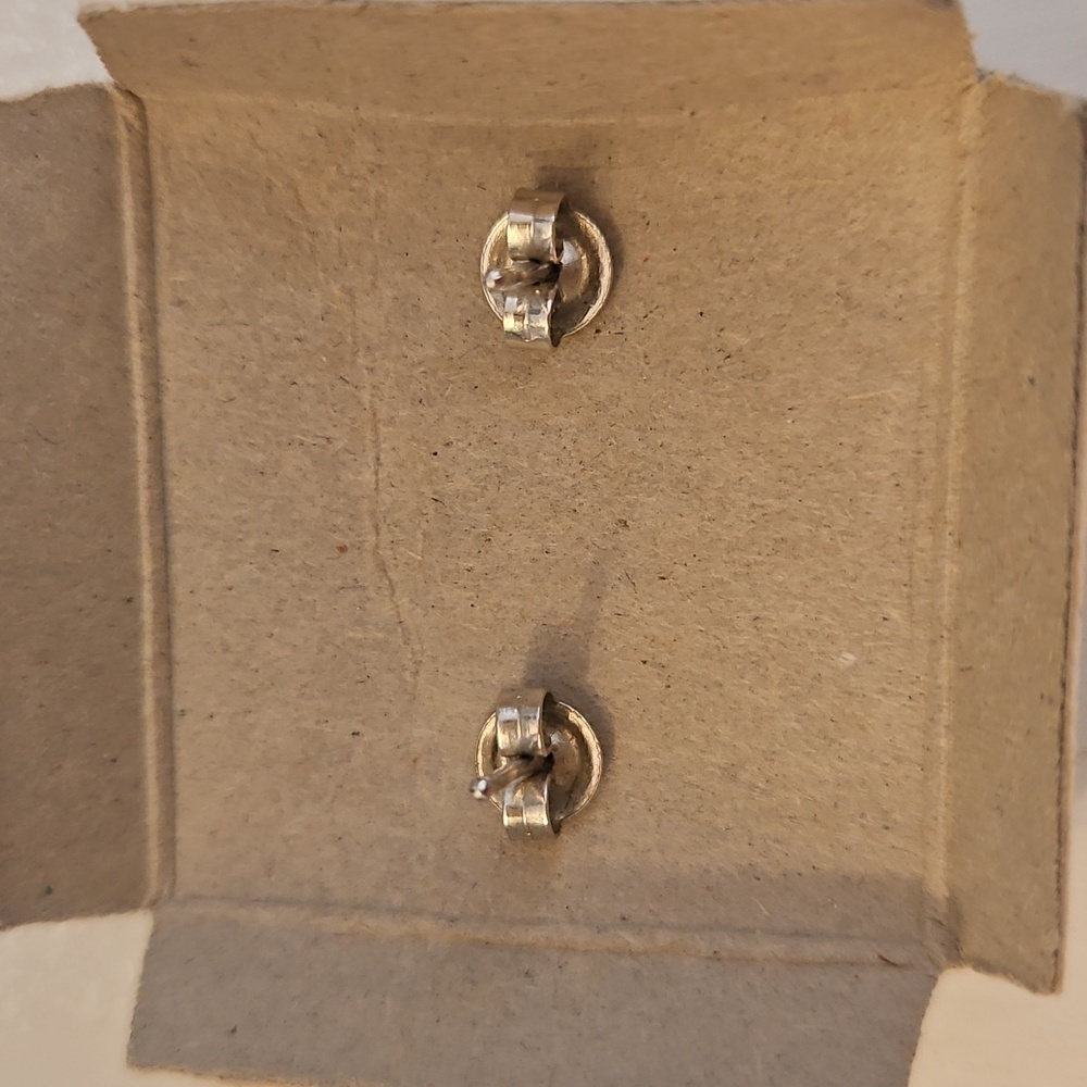 925 & CZ Pierced Lovely Earrings - Picture 5 of 8
